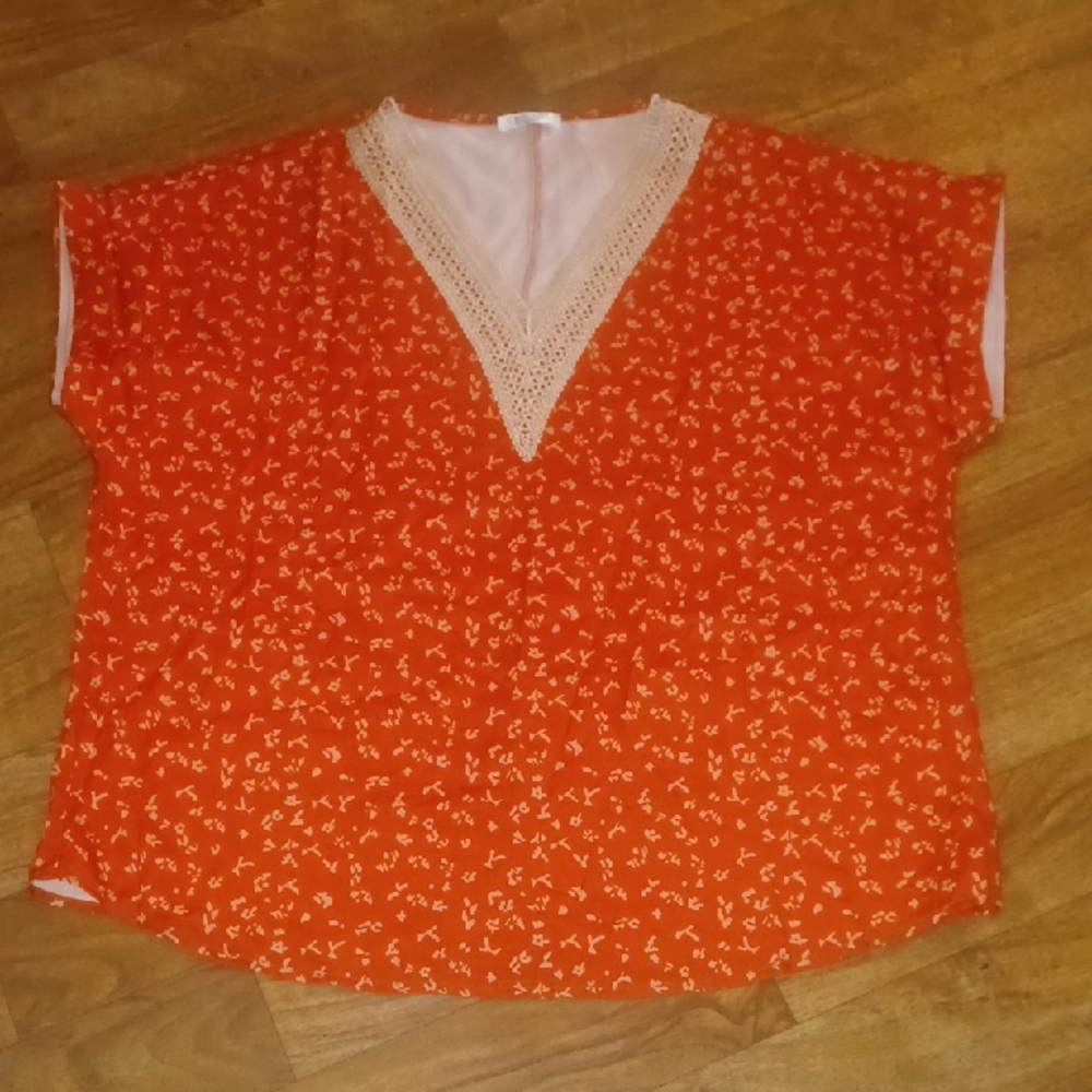 Chigant Orange Floral V-Neck Blouse Size Large